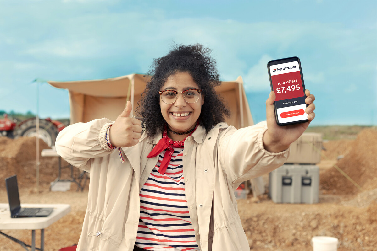 Get an extra £100 cash with Auto Trader’s Instant Offer and Part